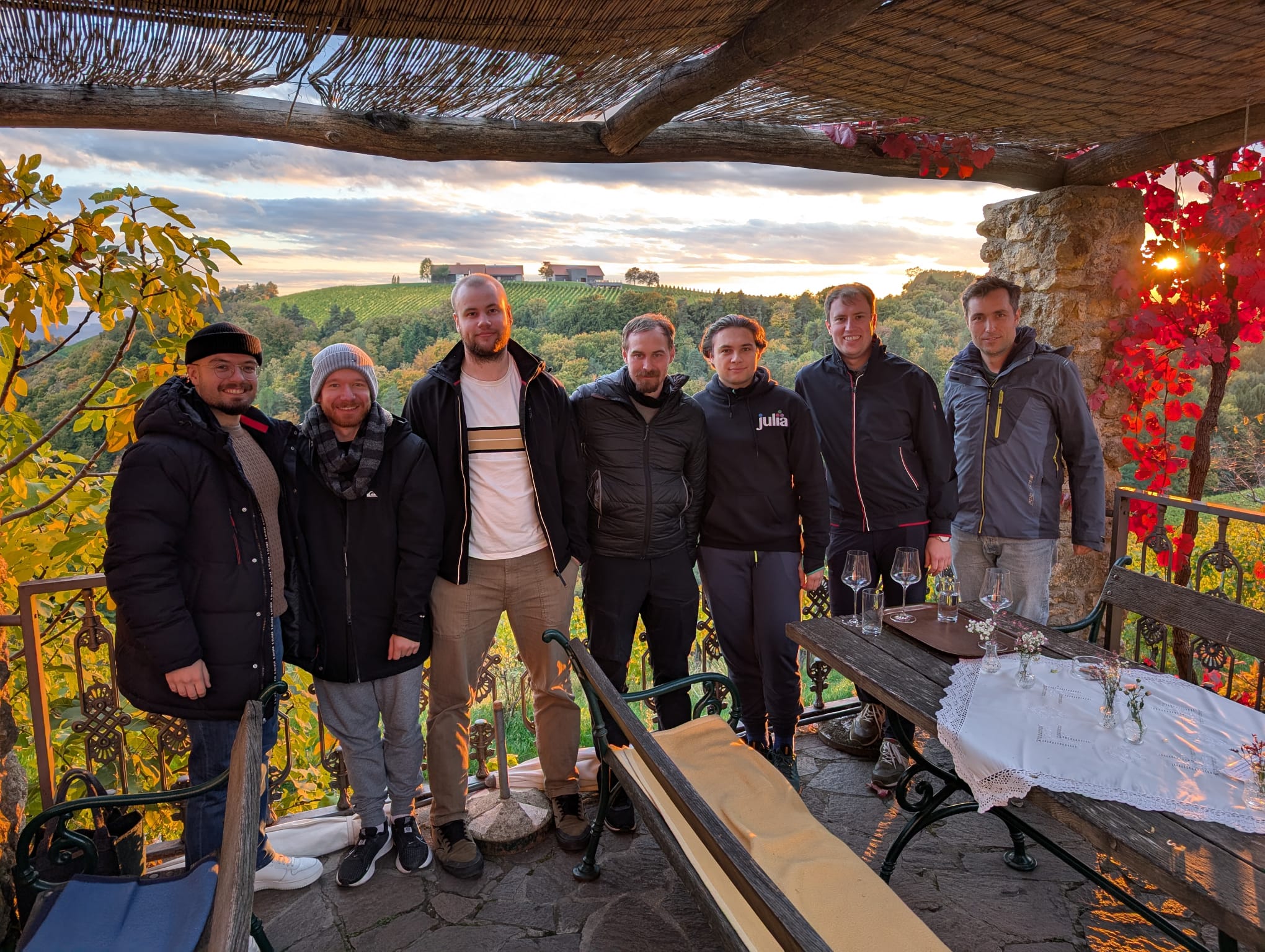 Group picture at the Buschenschank
