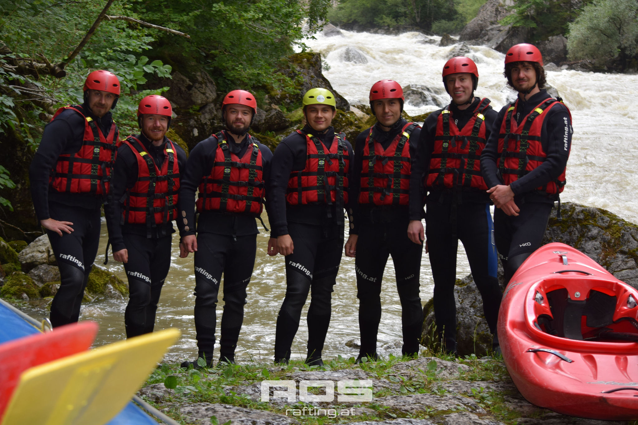 Group picture rafting tour